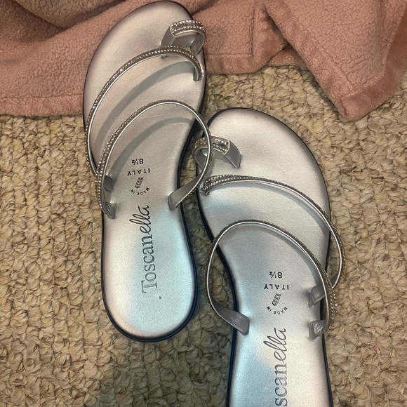 Super cute sandals with bling - Picture 1 of 2